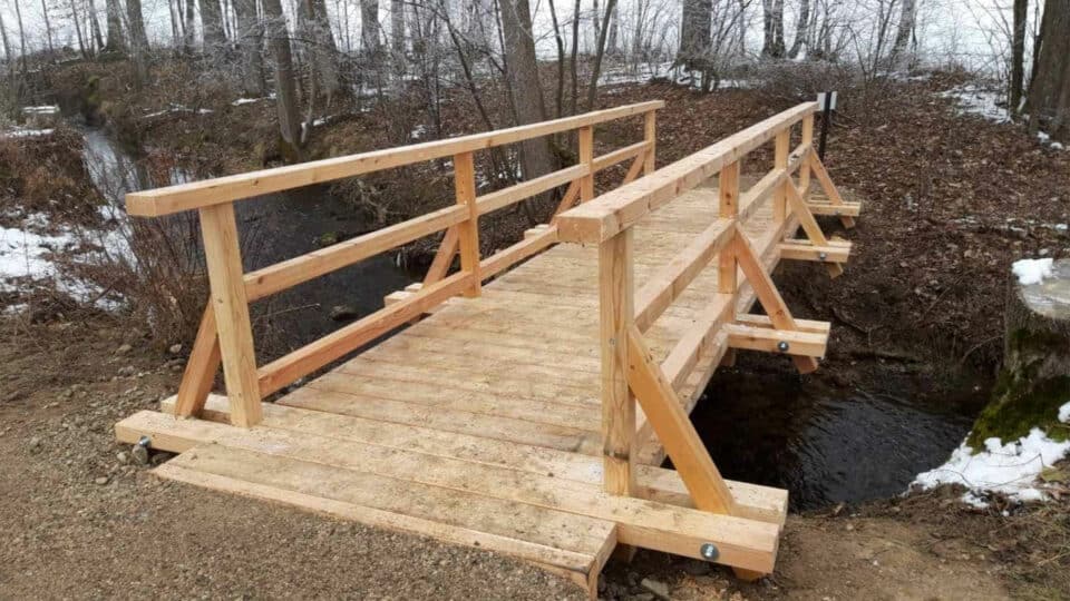 Bruecke_Holz_Laerche_Zimmerei_1920x1080